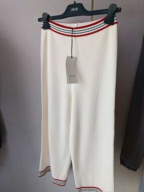 🚩steal Gucci Cream Knit Pants with Red & Navy Stripe Trim